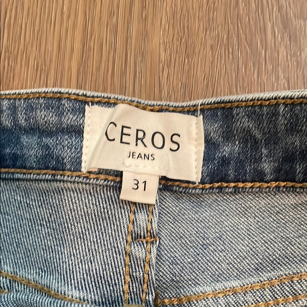 Ceros Wide Leg Flare Jeans with Vintage Wash - Picture 3 of 7